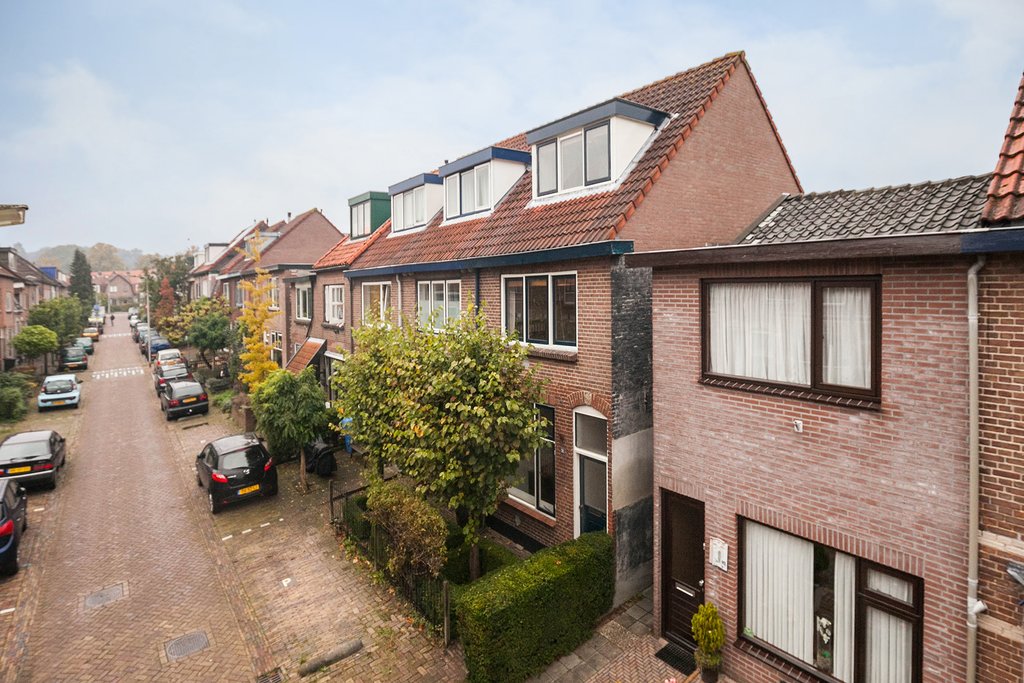 Van Bemmelstraat 38 in Vermeerkwartier / Leusderkwartier / Bergkwartier / Amersfoort, Amersfoort